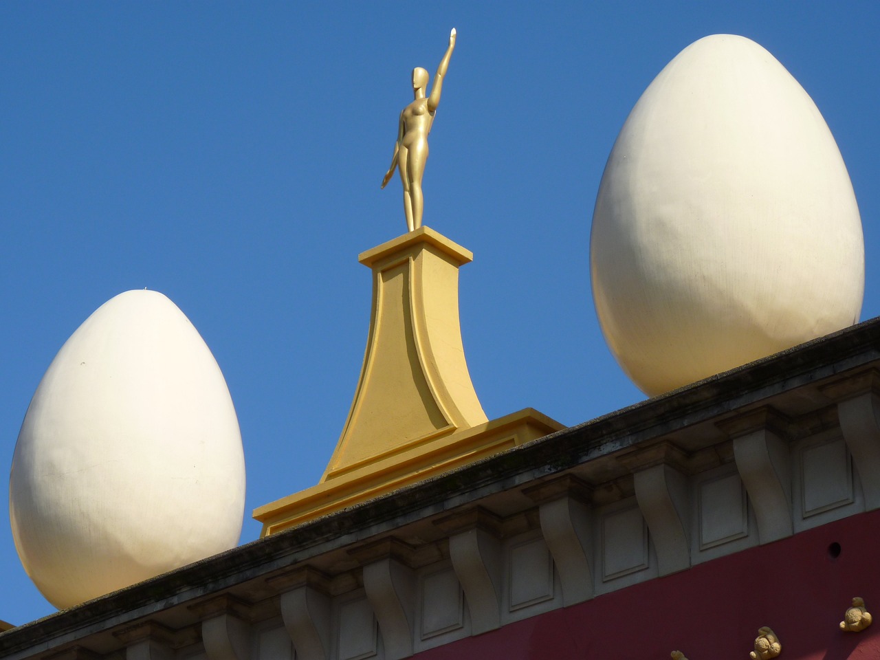eggs  figure  golden  museum  dali  figueras  spain  heaven  blue