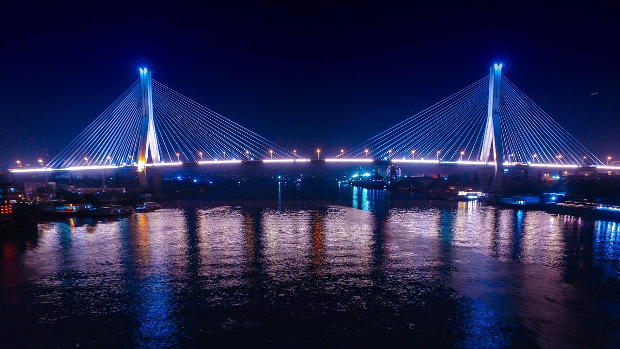 guangzhou  crane hole bridge  night view  guangzhou  guangzhou  guangzhou  guangzhou  guangzhou
