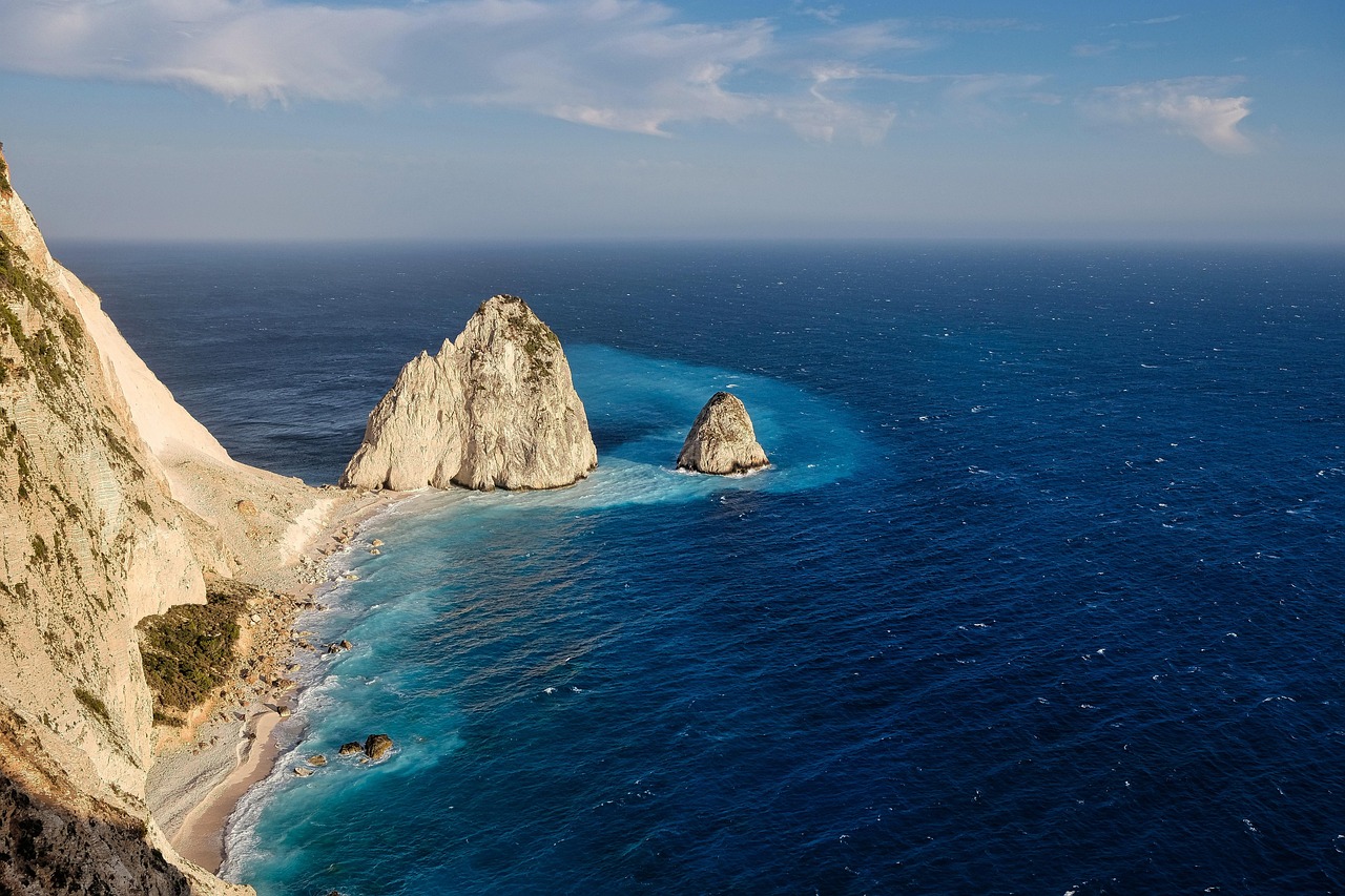 zakynthos  coast  sea  ocean  island  rock  bay  water  nature  scenery  seascape  horizon  coastline  rock formation  scenic  greece  sea  sea  ocean  ocean  i