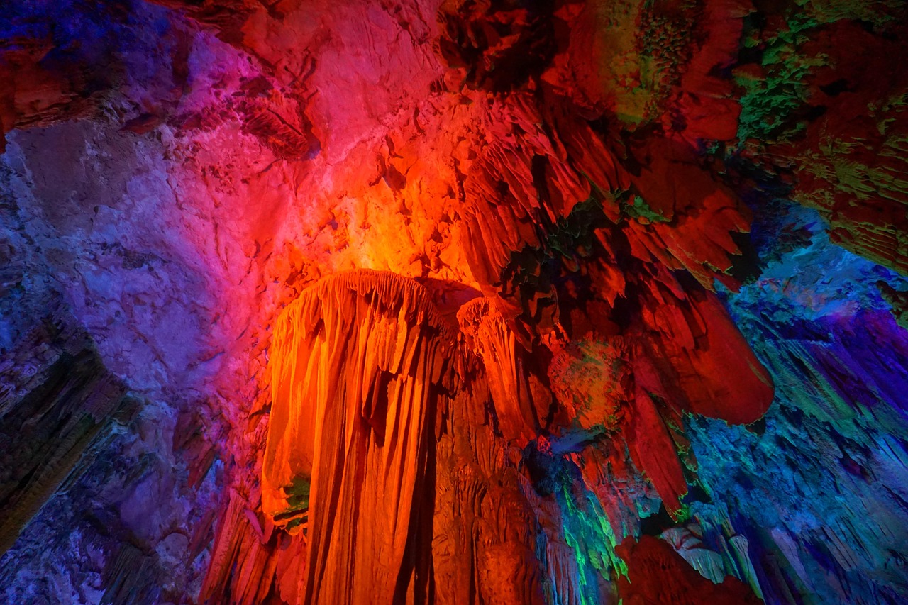 reed flute cave guilin stalactite stalagmite rock formation guangxi china limestone cave cave