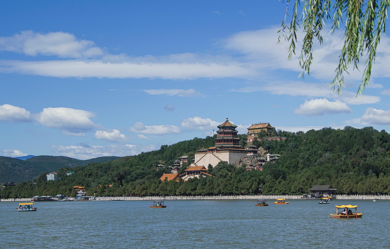 lake port boats ferry temple tower of buddhist incense hill harbor landmark tourist attraction scene kunming lake longevity hill summer palace bei