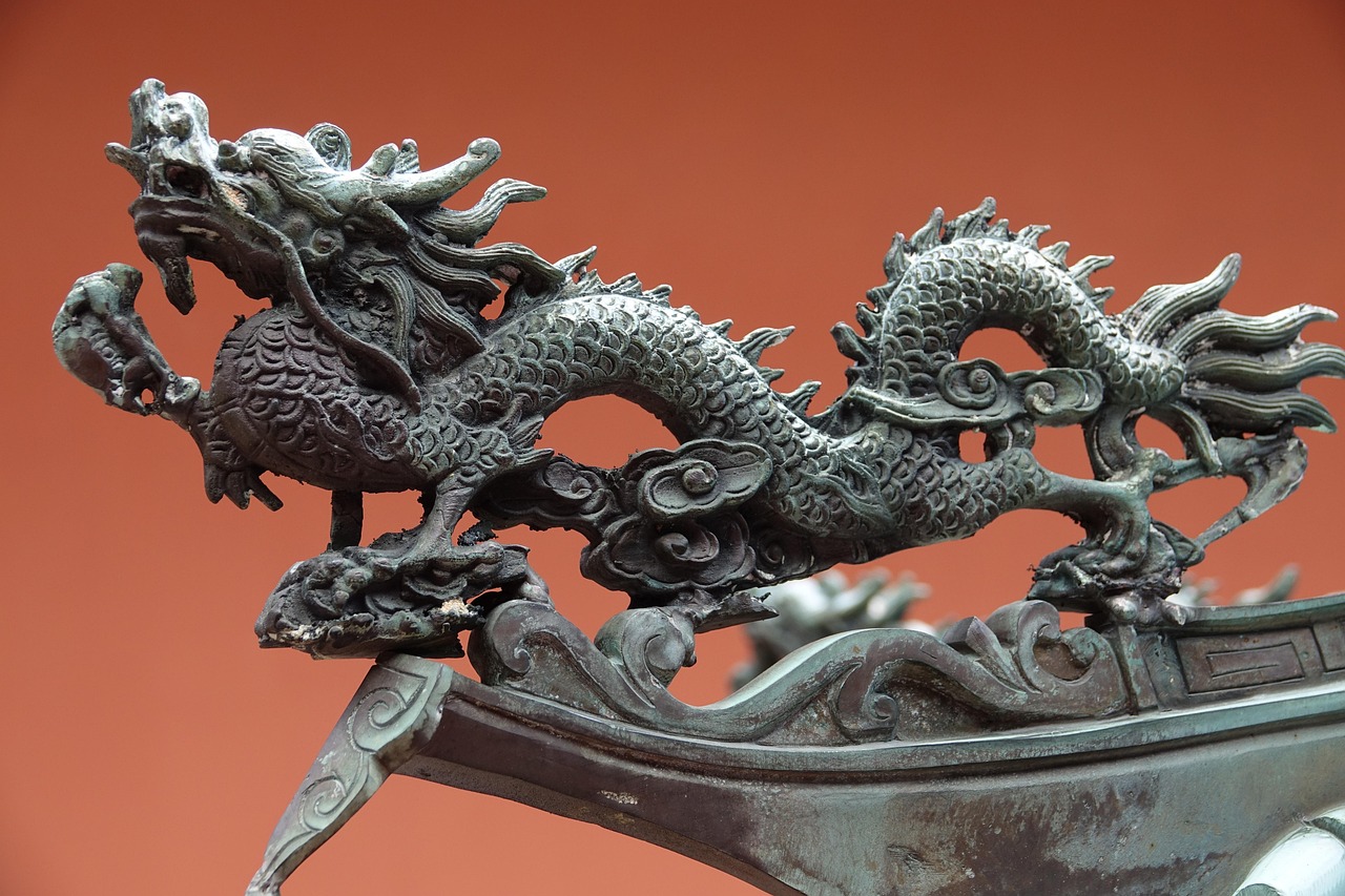 dragon  art  sculpture  ornament  old  dragon  dragon  dragon  dragon  dragon  sculpture