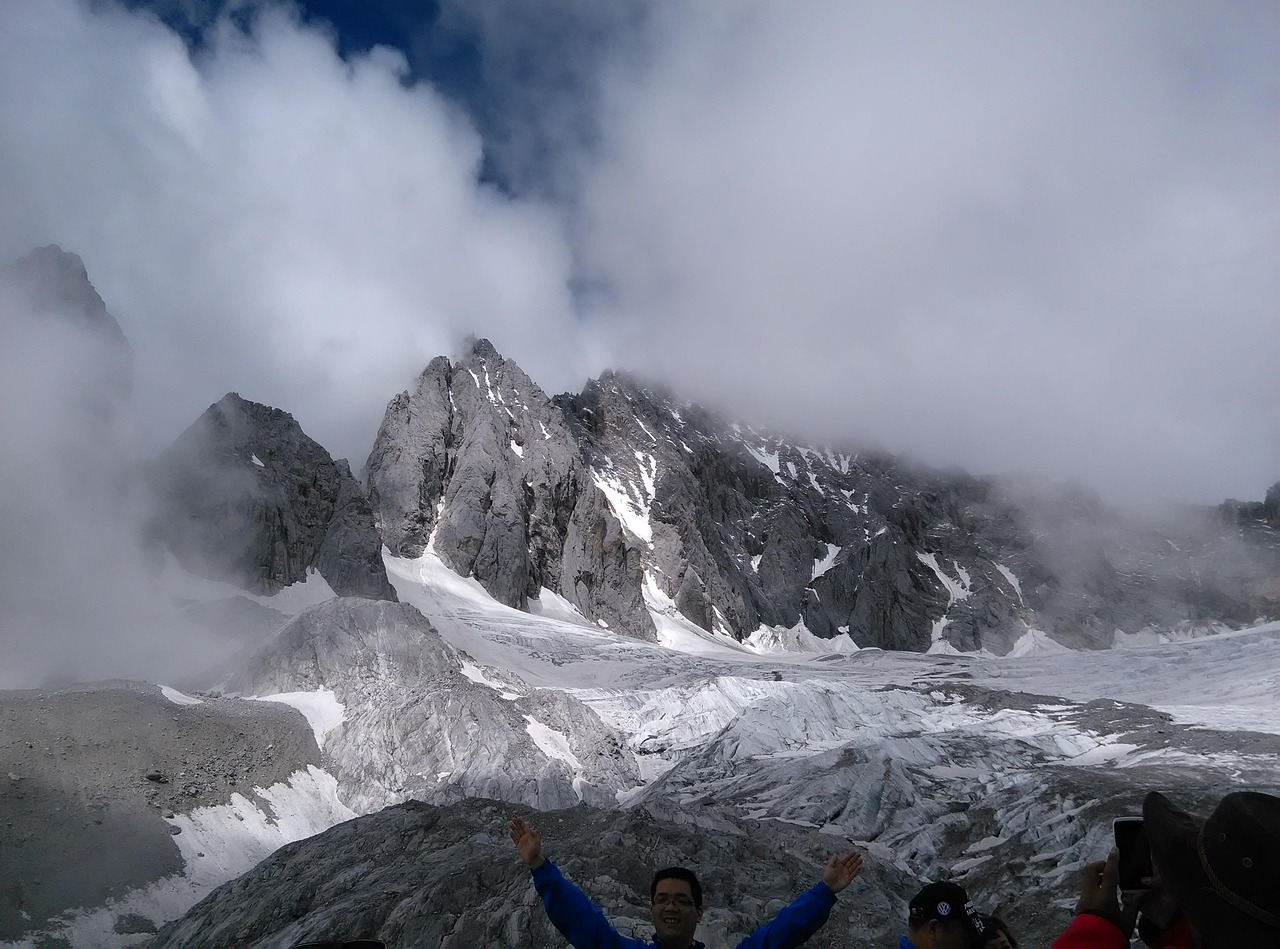 the jade dragon snow mountain lijiang yunnan lijiang yunnan yunnan yunnan yunnan yunnan China Yunnan Lijiang