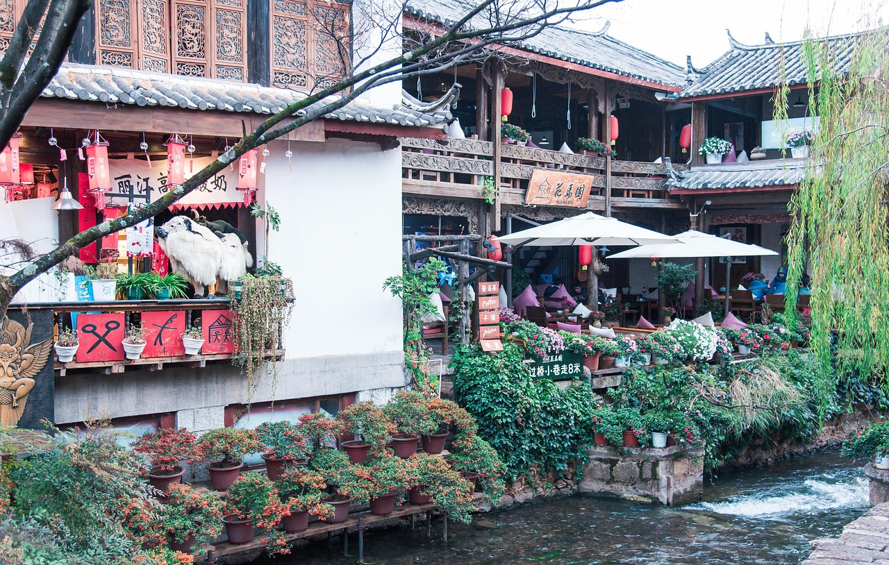 lijiang yunnan small town feature old town classical china travel casual shop water town river lijiang lijiang lijiang lijiang lijiang yunnan