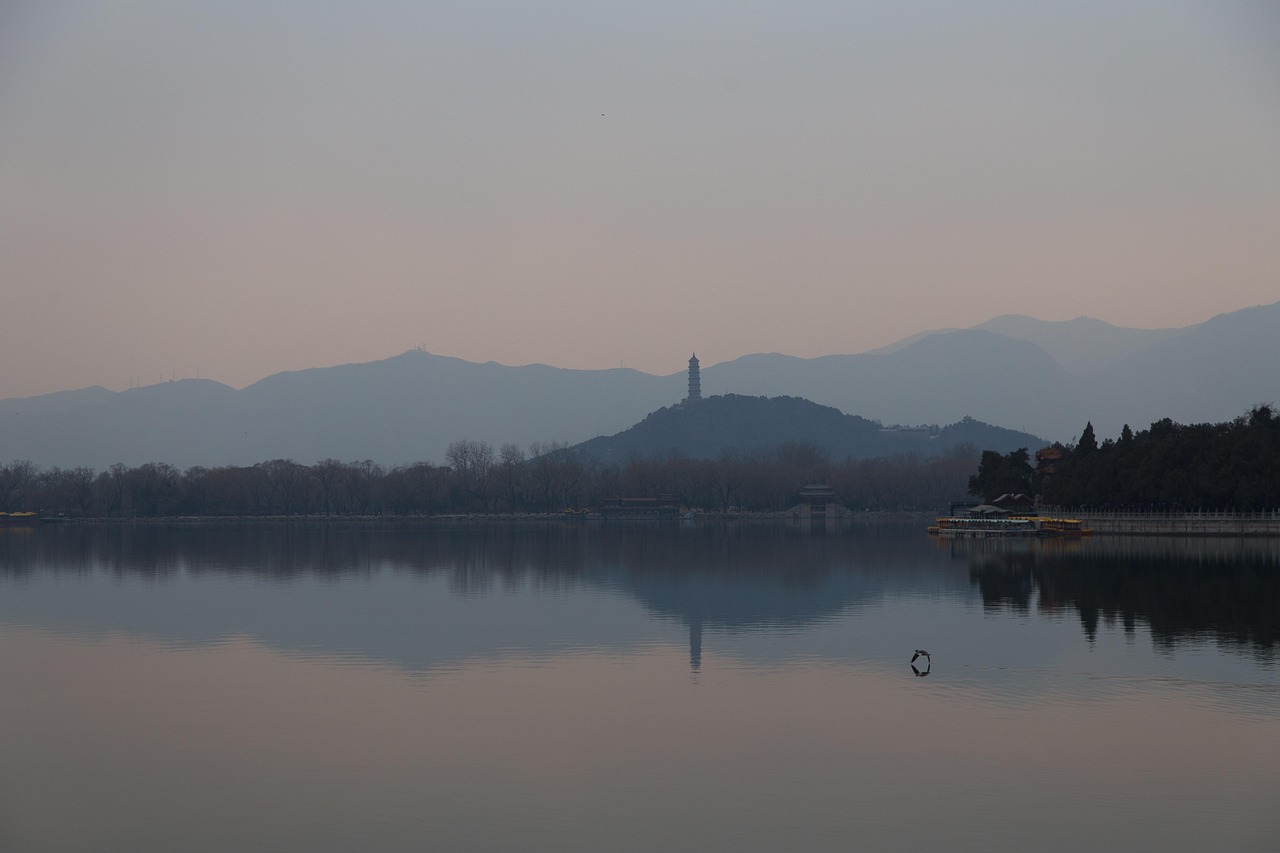 waters lake reflection nature afternoon kunming lake summer palace beijing cloudy day