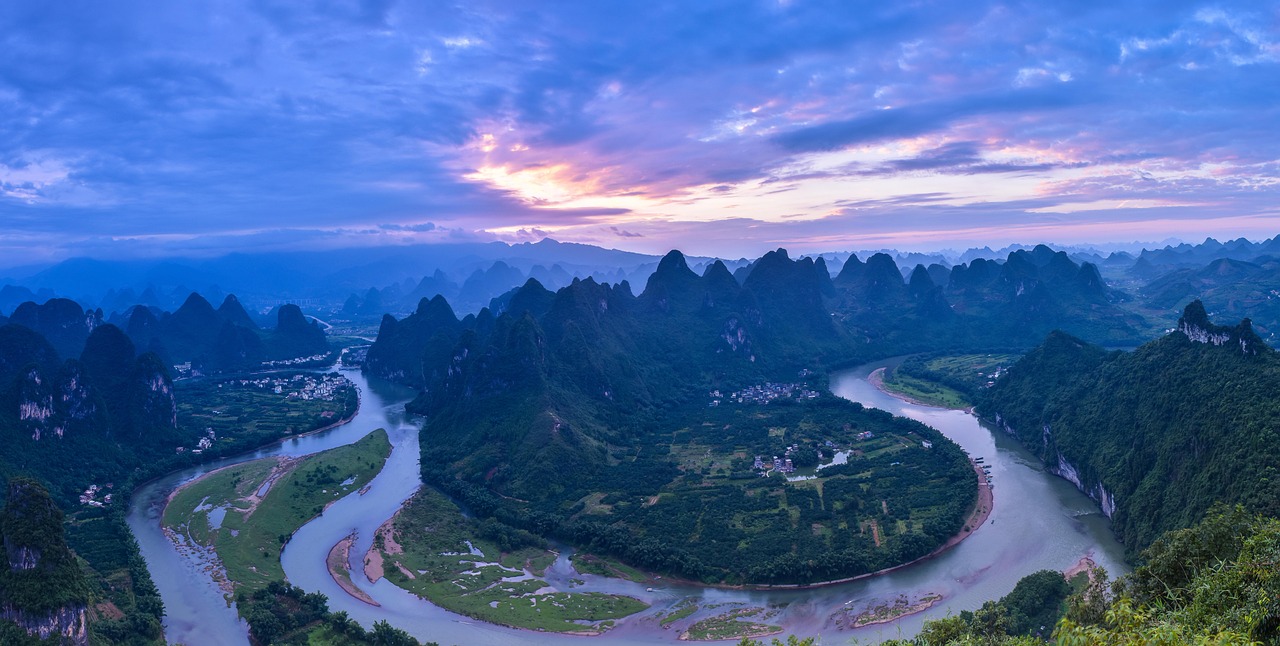 li river nature travel exploration outdoors discovery yangshuo guilin china lijiang xingping mountains li river li river yangshuo yangshuo yangsh