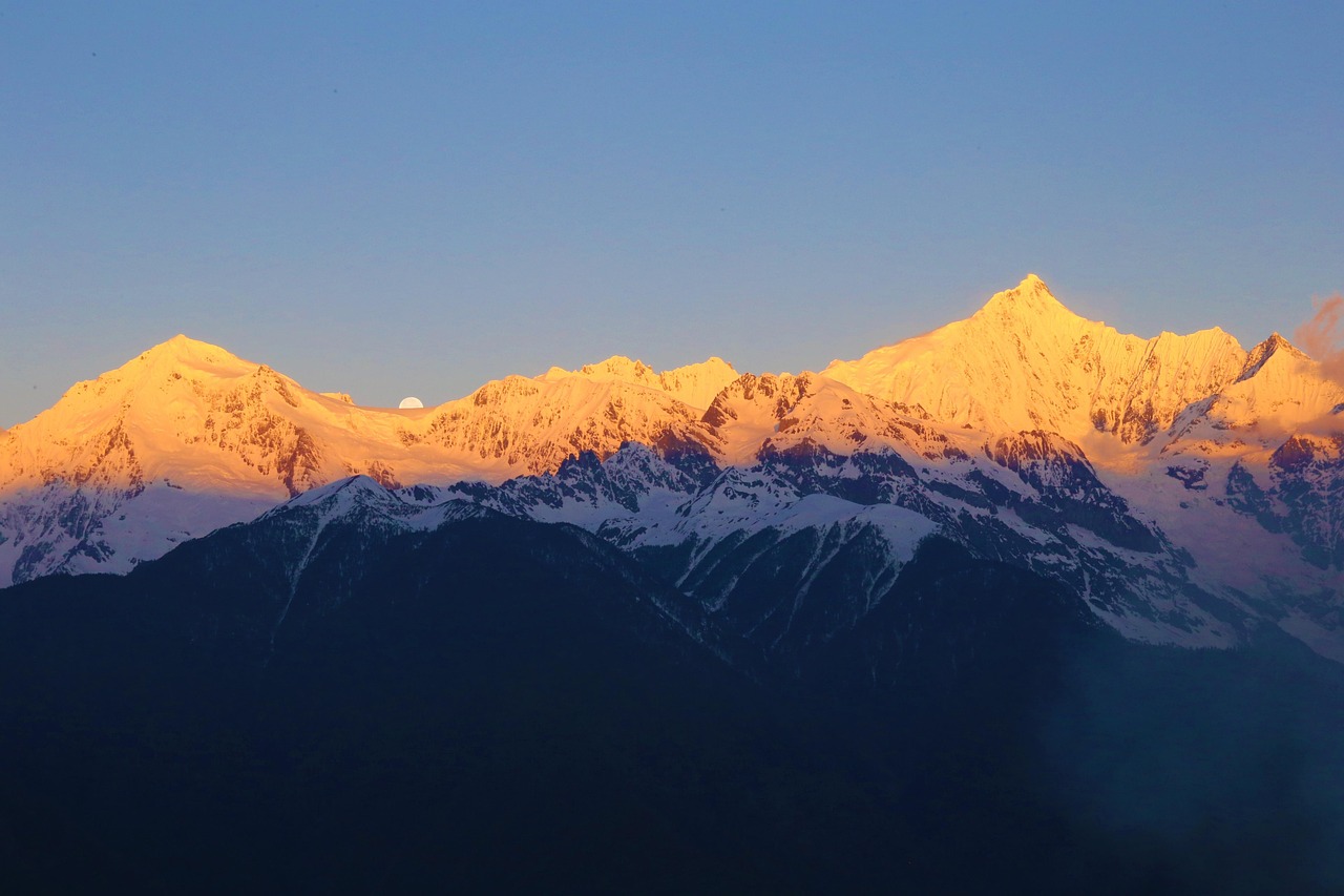 shangri-la  snow mountain  kava borg  meili snow mountain  moon  early morning  shangri-la  shangri-la  shangri-la  shangri-la  shangri-la  early morning