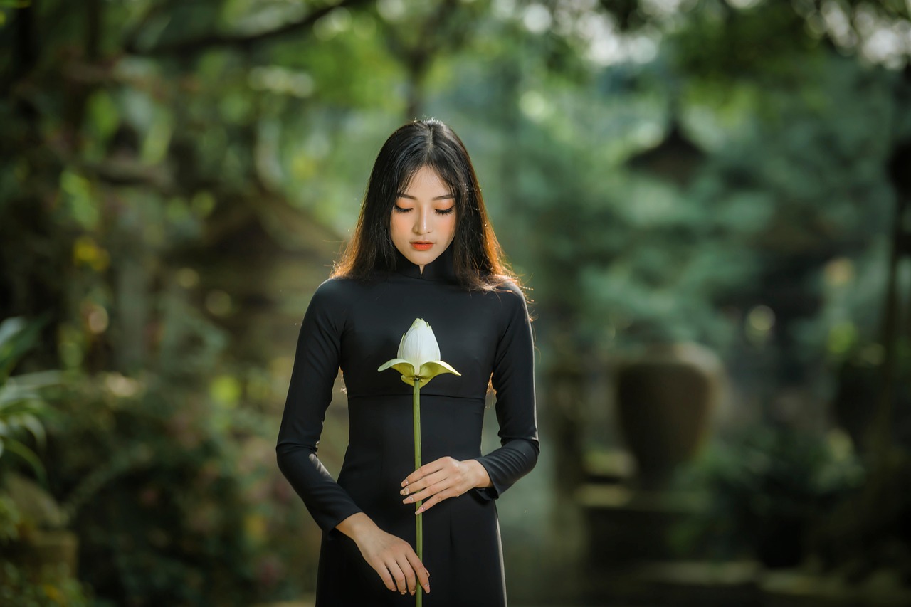 woman fashion model beautiful pretty girl female beauty pose ao dai black dress vietnamese asian portrait vietnam hanoi asia woman woman mode